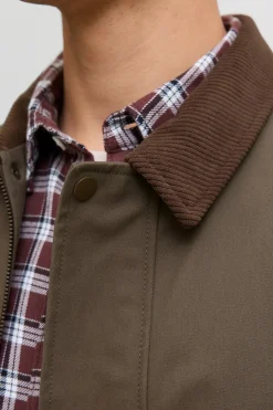 Cazadora cl&aacute;sica