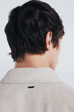 Cazadora efecto ante