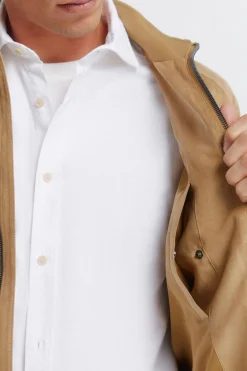 Cazadora efecto ante