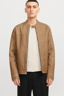 Cazadora efecto piel