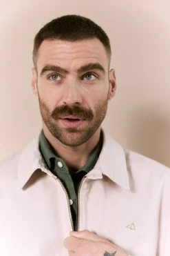 Cazadora ligera casual