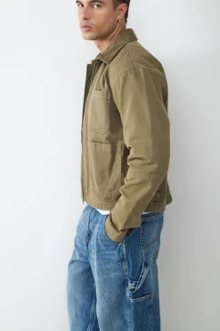 Cazadora pana cuello