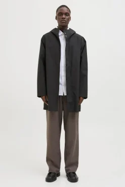 Cazadora regular fit waterproof