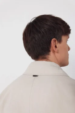 Cazadora t&eacute;cnica ligera