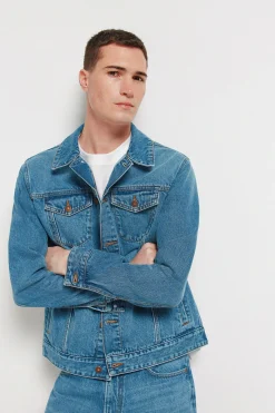 Cazadora vaquera lavado medio oscuro