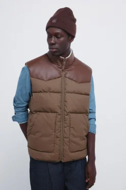 Chaleco acolchado contraste