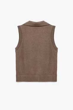 Chaleco de corte est&aacute;ndar con cuello polo