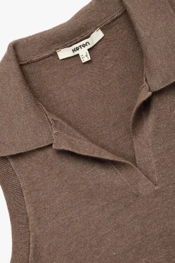 Chaleco de corte est&aacute;ndar con cuello polo