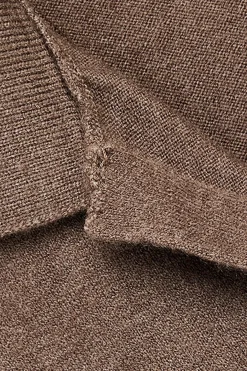 Chaleco de corte est&aacute;ndar con cuello polo