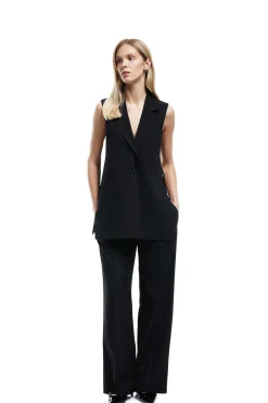 Chaleco largo con cintur&oacute;n