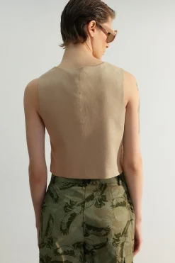 Chaleco sin mangas cruzado