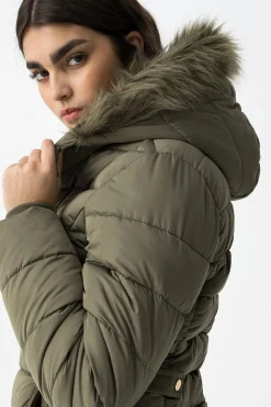 Chaqueta acolchada con capucha