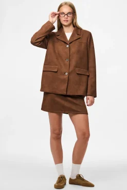 Chaqueta blazer antelina