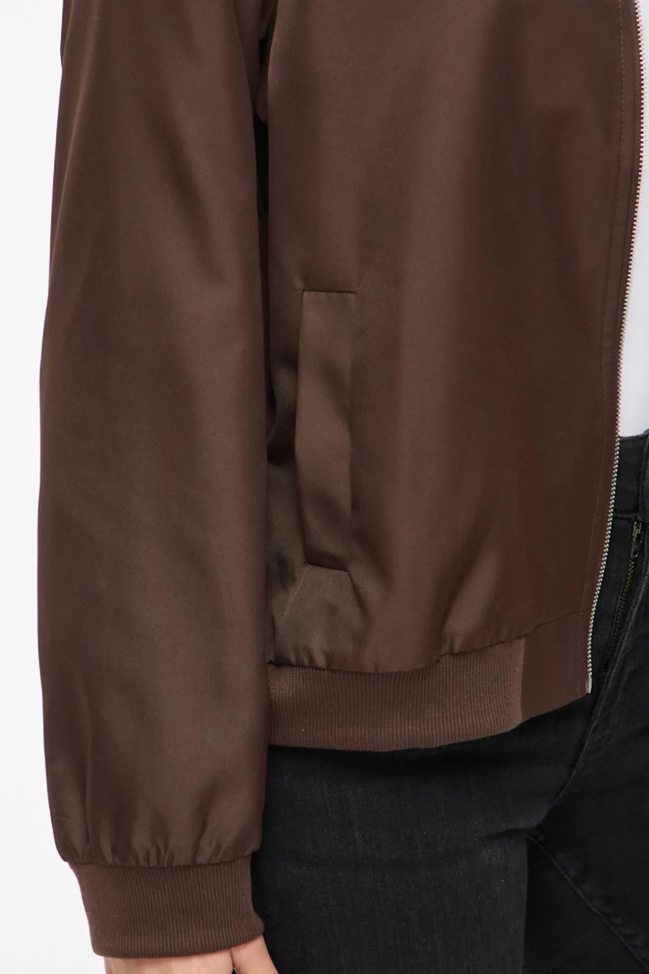 Chaqueta bomber satinada