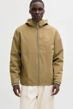 Chaqueta casual con capucha