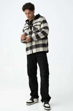 Chaqueta con Capucha