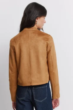 Chaqueta corta antelina