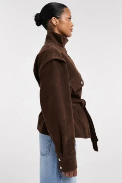 Chaqueta cuello alto