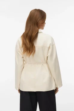 Chaqueta denim detalle flor