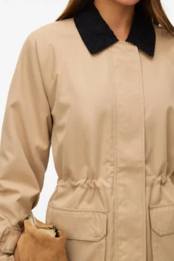 Chaqueta encerada y forro tartan