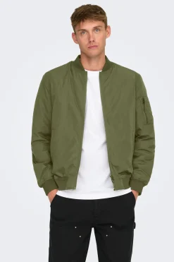 Chaqueta estilo bomber