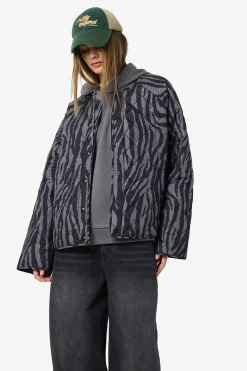 Chaqueta quilted ligera