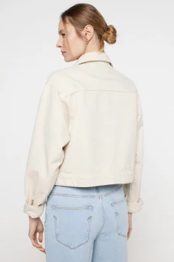 Chaqueta vaquera de mujer de algod&oacute;n.