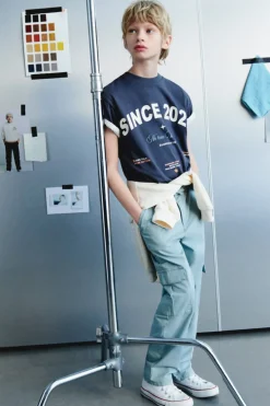 Chino cargo ni&ntilde;o