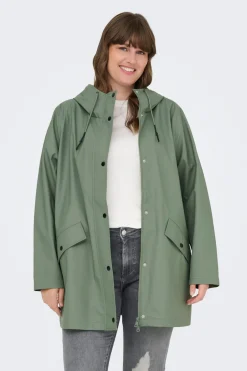 Chubasquero con capucha talla grande