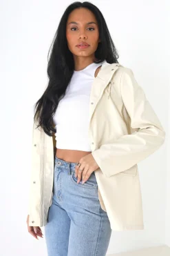 Chubasquero engomado