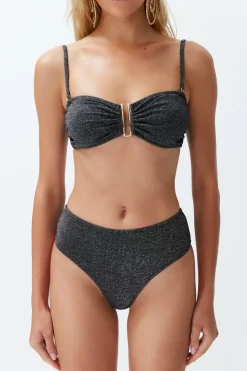 Conjunto de bikini bandeau alto brillo