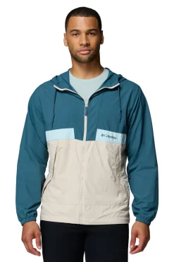 Cortavientos con capucha