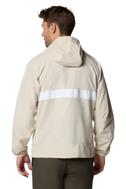 Cortavientos con capucha