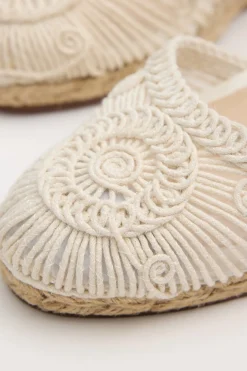 Cu&ntilde;as Yute zueco