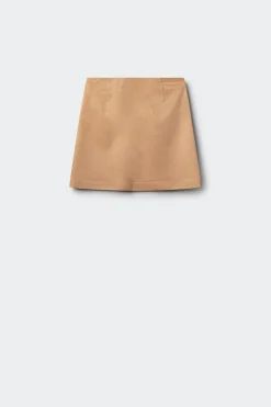 Falda ante ni&ntilde;a