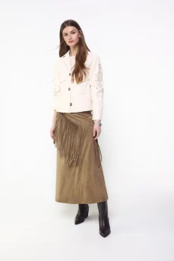 Falda antelina con flecos