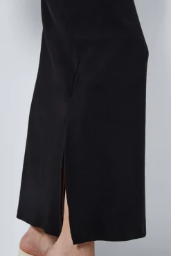 Falda larga al cuerpo