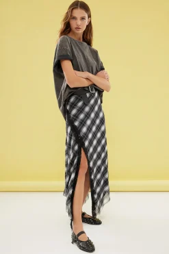 Falda larga detalle encaje