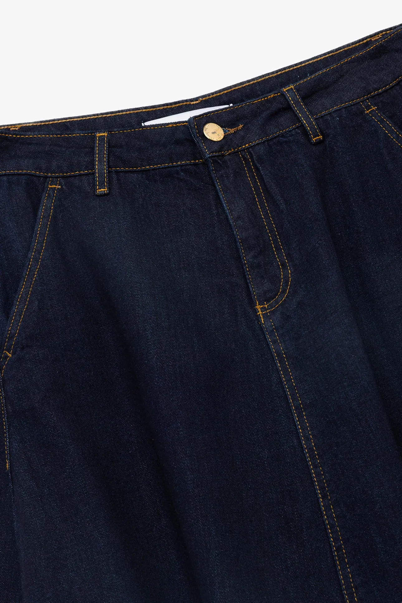 Falda midi de corte est&aacute;ndar