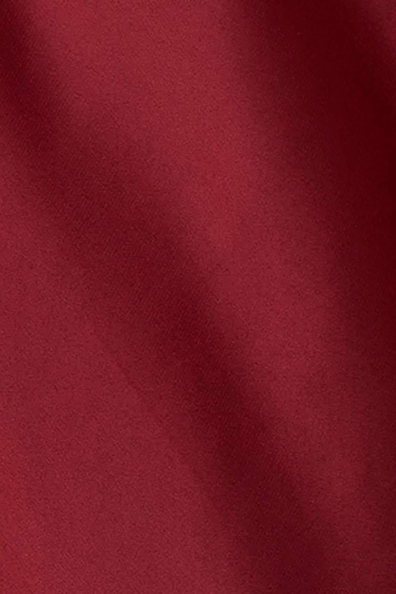 Falda midi de corte regular con cintura est&aacute;ndar