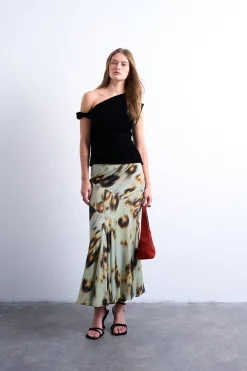 Falda midi de viscosa