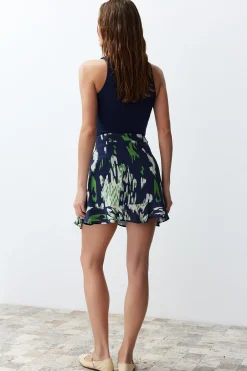 Falda pantal&oacute;n flu&iacute;da