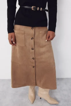 Falda vuelo de antelina