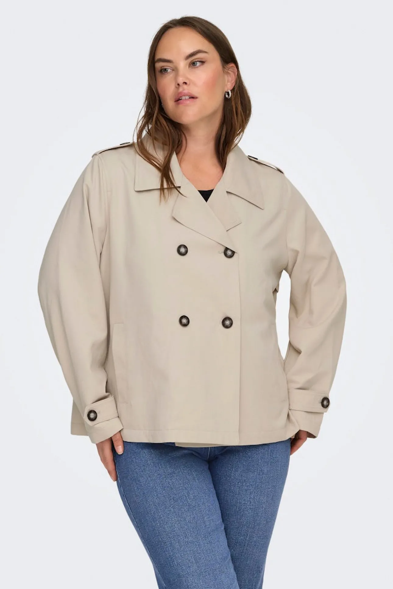 Gabardina corta talla grande