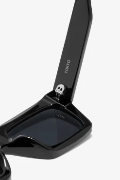 Gafas de sol cuadradas cl&aacute;sicas