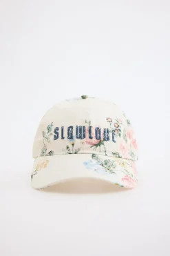 GORRA ESTAMPADO FLORAL