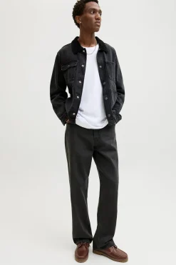 Jeans cl&aacute;sicos corte recto