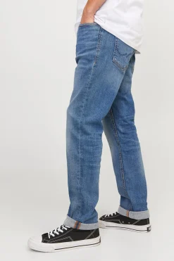 Jeans corte recto ajustados