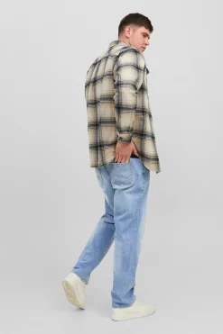 Jeans corte recto cinco bolsillos