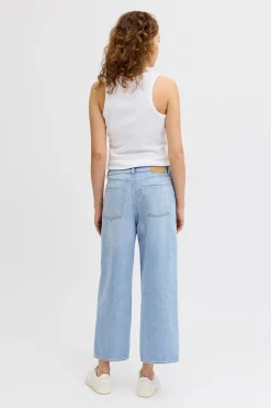 Jeans cropped tiro alto lavado